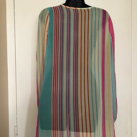 Colorful blouse - Picture 2 of 12